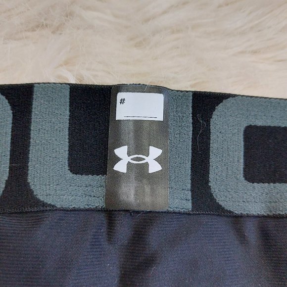 Under Armour Men's Black HeatGear Compression Capri Crop Tights Size XL - Picture 8 of 9